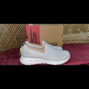 NEW Skechers go walk JOY Wmns 13 light grey/pink